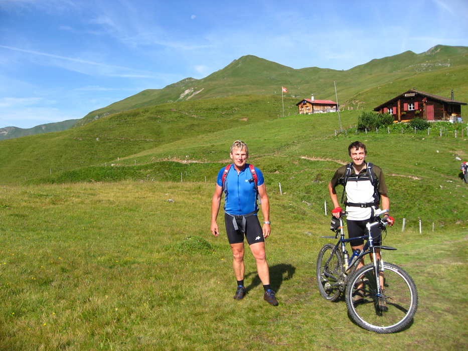 ...Sonne, super Panorama und schweizer Höhenl...