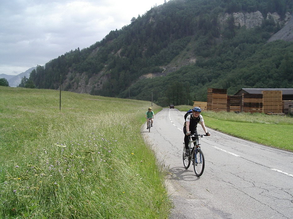 Lockeres Einrollen im Tal der La Drance de Ferret